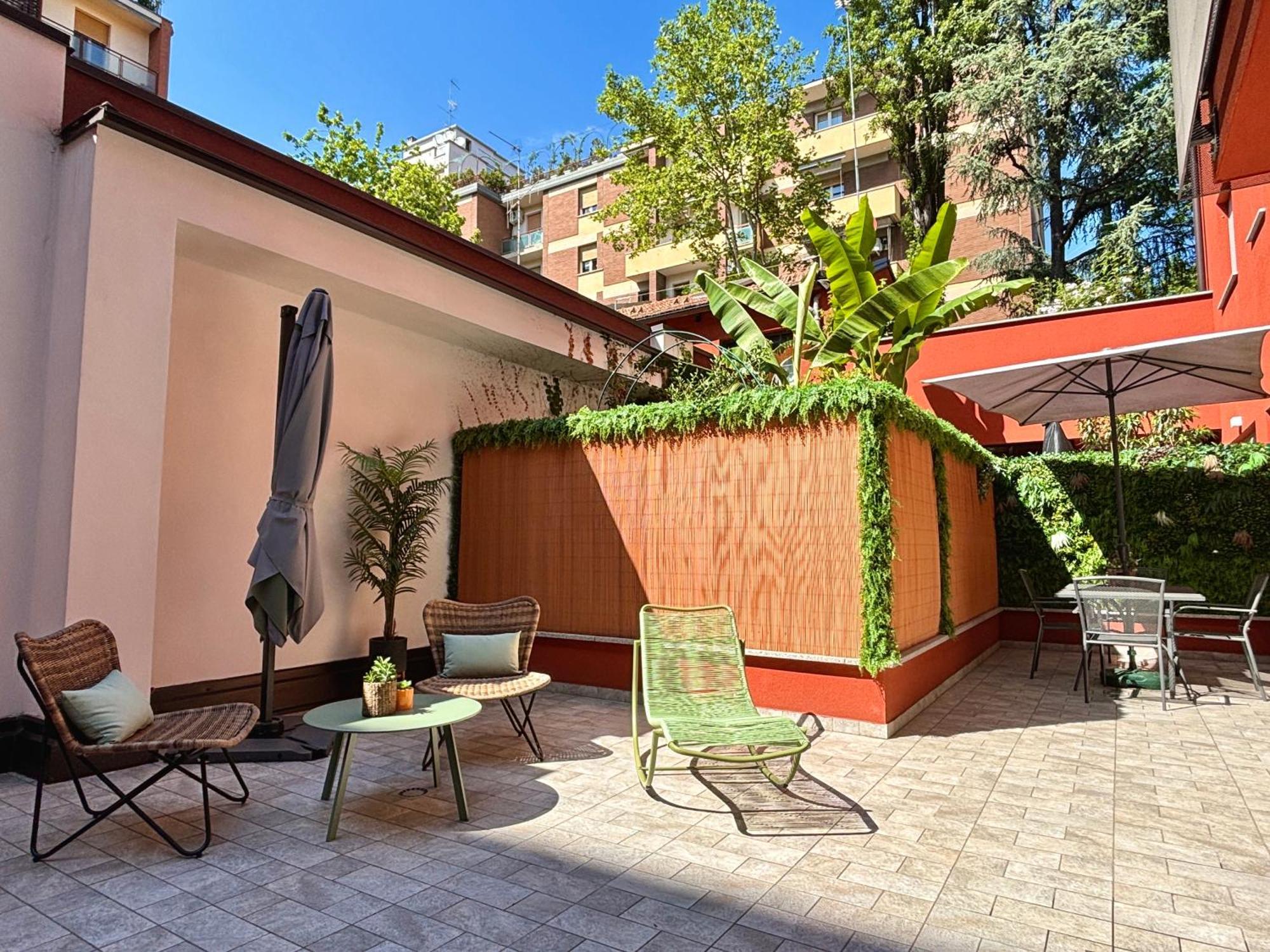 Smart House S.Orsola - Garage & Garden Apartment Bologna Exterior photo